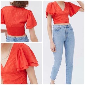UO NWT Webster Jacquard Flutter Sleeve Crop Top S